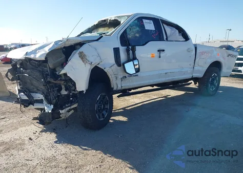 2020 Ford F-250 Lariat из США, поврежденный, VIN 1FT7W2BT0LED84188